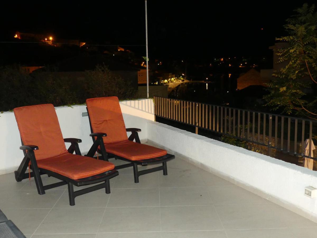 House Olivia * Pucisca